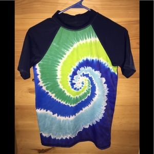 Lands End boys tie dye short sleeve rash guard tag removed size 12? Used
